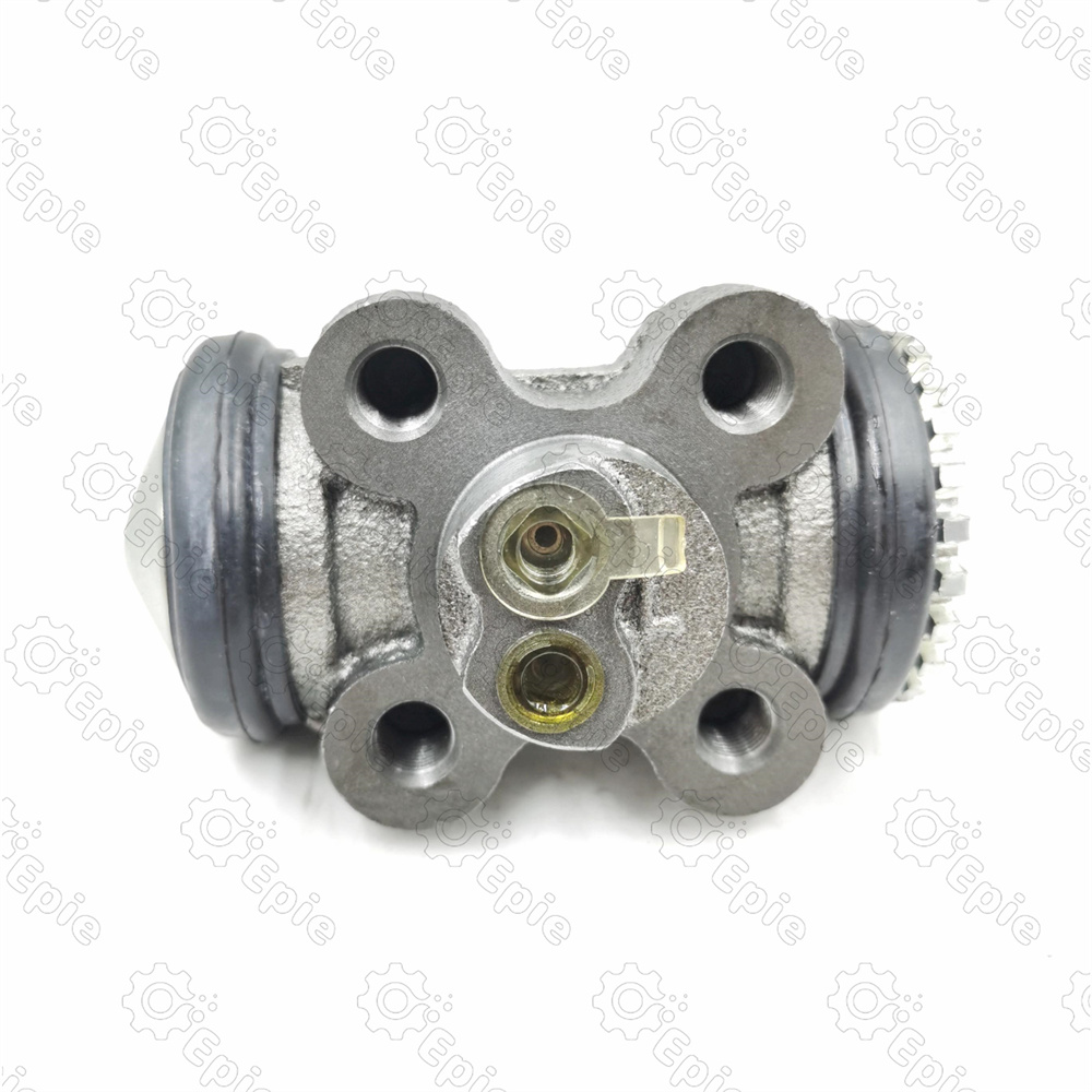 OEM 1-47600-586-0 For Isuzu brake wheel cylinder in stock