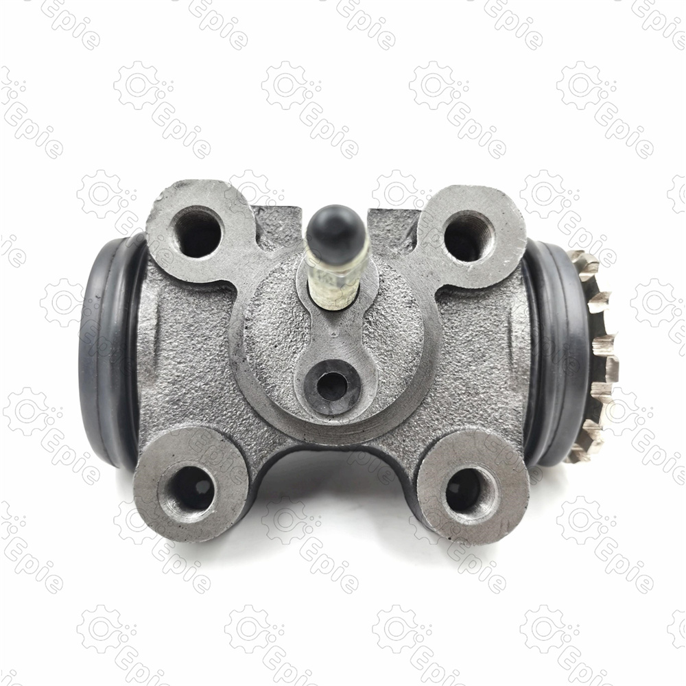 44100-90018 Genuine quality brake wheel cylinder for Nissan UD truck