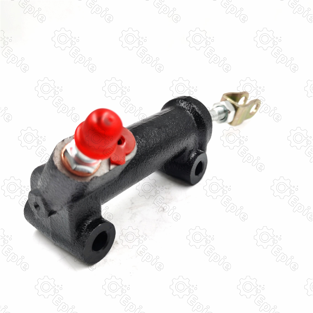 OEM ME607345 Quality assurance Clutch master cylinder for Mitsubishi Canter
