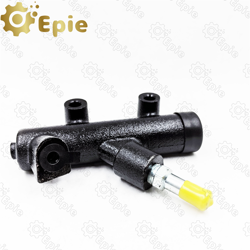 8-94258-526-0 Clutch master cylinder For ISUZU ELF NPR 8-94312-903-0 8-97032-832-0 8-97048-567-0