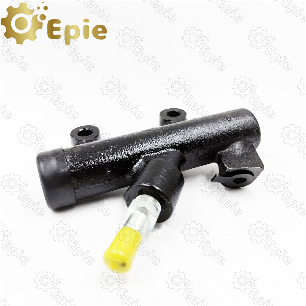 8-94258-526-0 Clutch master cylinder For ISUZU ELF NPR 8-94312-903-0 8-97032-832-0 8-97048-567-0