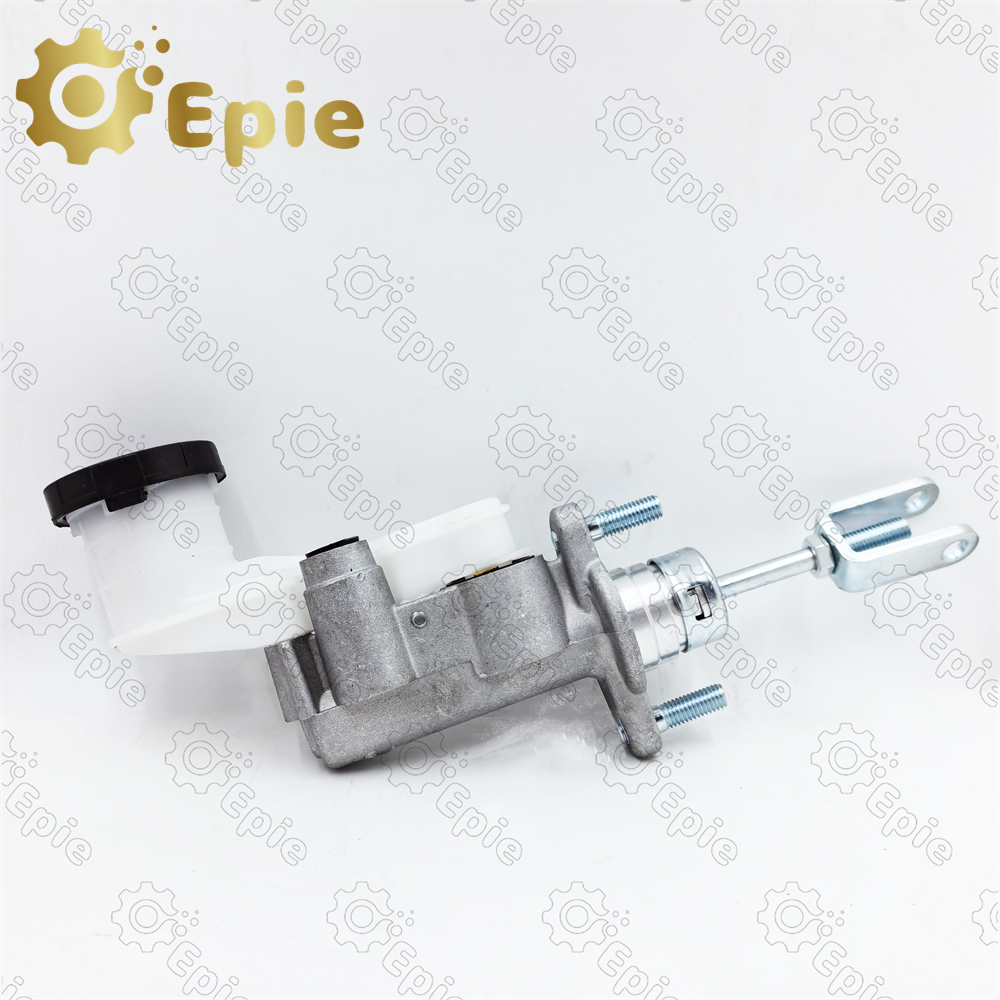 Wuhu Epie facotry 8-97945-438-0 Clutch master cylinder for Isuzu 