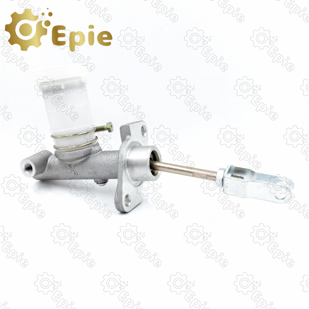 30610-15G00 High quality clutch master cylinder for Nissan