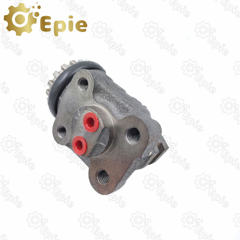 1-47601172-0 Front brake wheel cylinder for Isuzu FRR brake pump