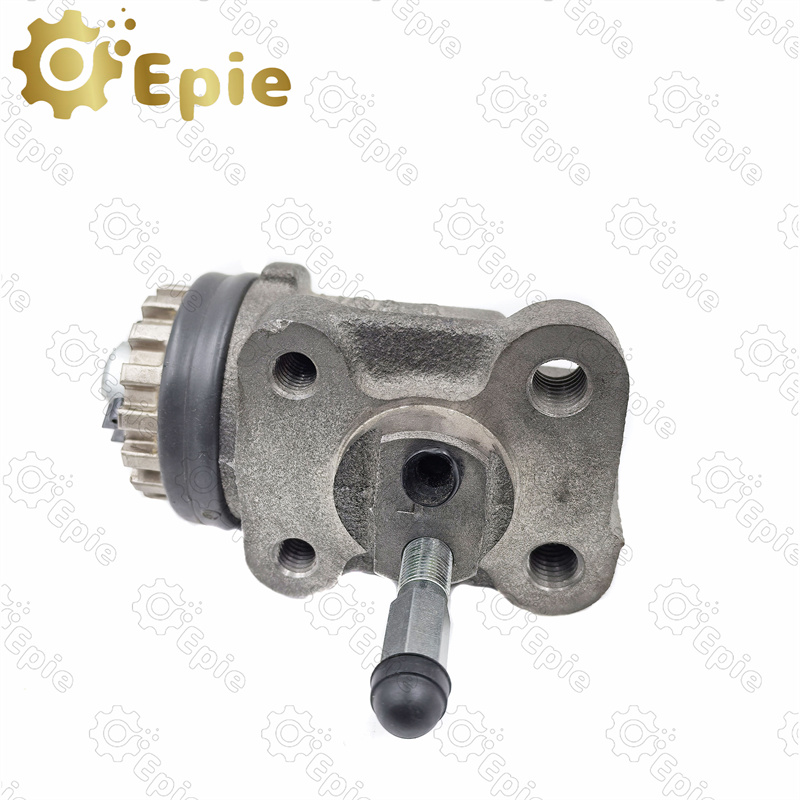 1-47601175-0 Rear brake wheel cylinder for Isuzu FRR truck brake pump