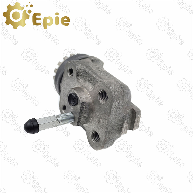 1-47601175-0 Rear brake wheel cylinder for Isuzu FRR truck brake pump